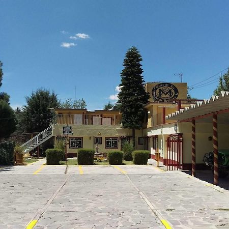 Ayenda Meson Del Rio Hotel Tepotzotlan Екстериор снимка