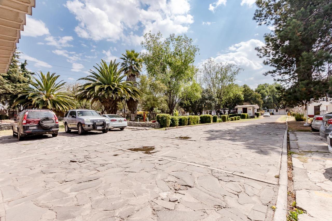 Ayenda Meson Del Rio Hotel Tepotzotlan Екстериор снимка
