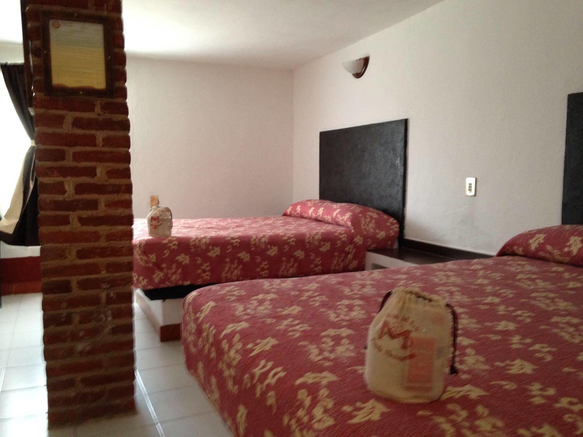 Ayenda Meson Del Rio Hotel Tepotzotlan Екстериор снимка