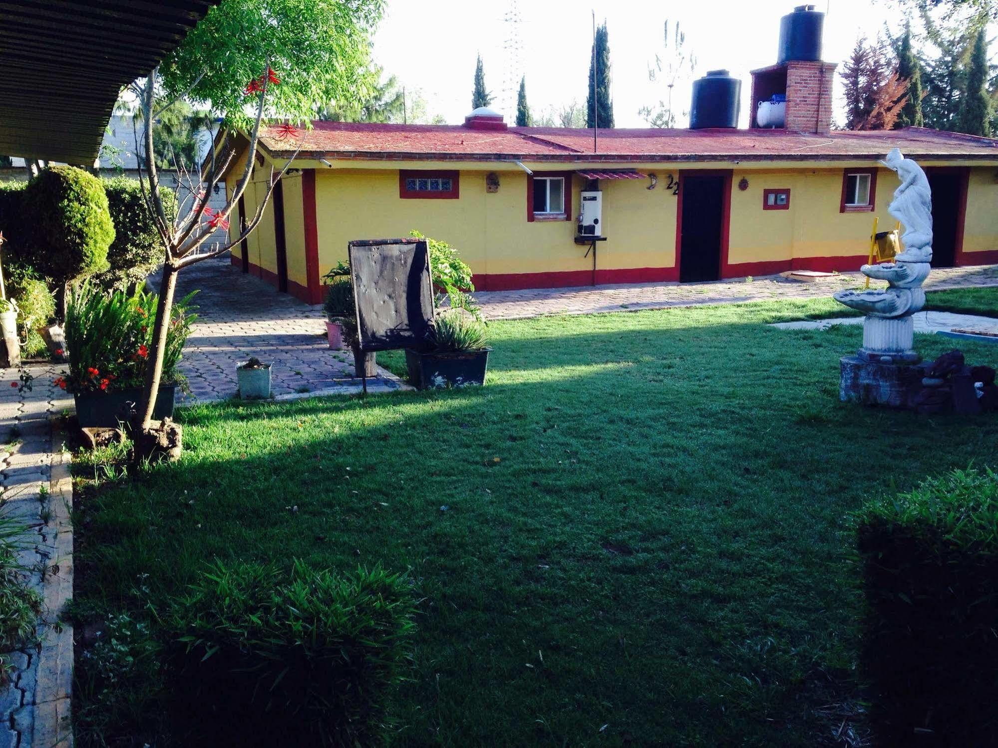 Ayenda Meson Del Rio Hotel Tepotzotlan Екстериор снимка